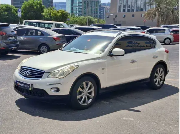 2014 Infiniti QX50 in UAE