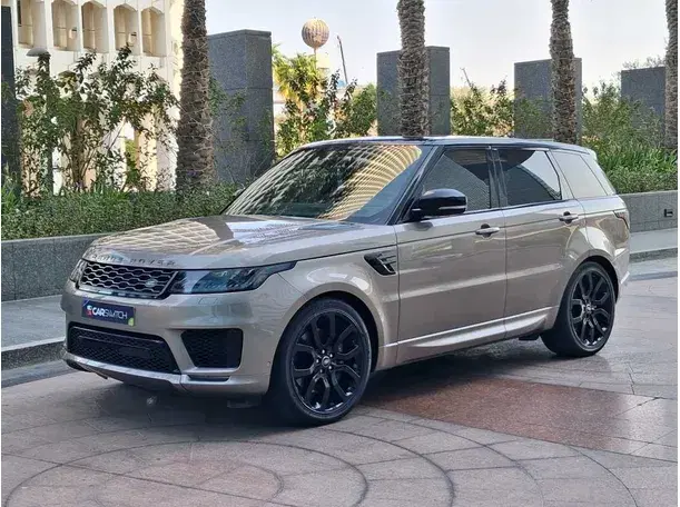 2021 Range Rover Sport in UAE