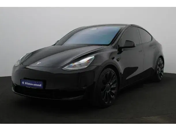 2023 Tesla Model Y in UAE